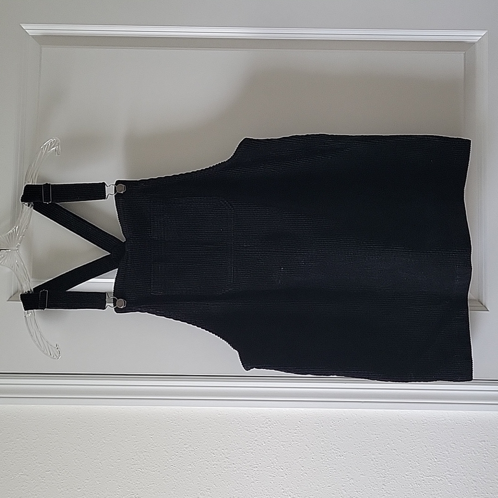 Wild Fable black corduroy jumper size L